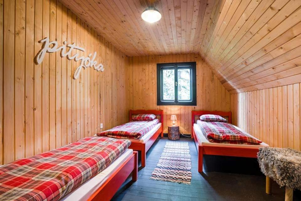 Villa Piricske Pihenohaz Ciceu Exterior foto